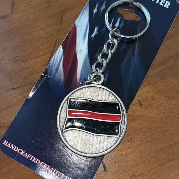 North Carolina Firefighter Firefighters Foundation Pewter Keychain Fireman Gift - Picture 3 of 3